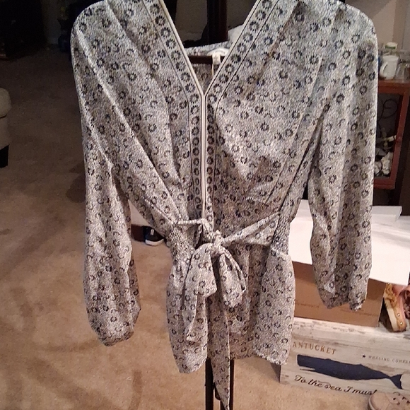 Max Studio Tops - Max Studio Black and White Floral Blouse with Tie Waist